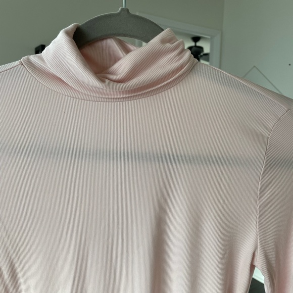 Sunday Best Crop Turtleneck - size S - Picture 3 of 5